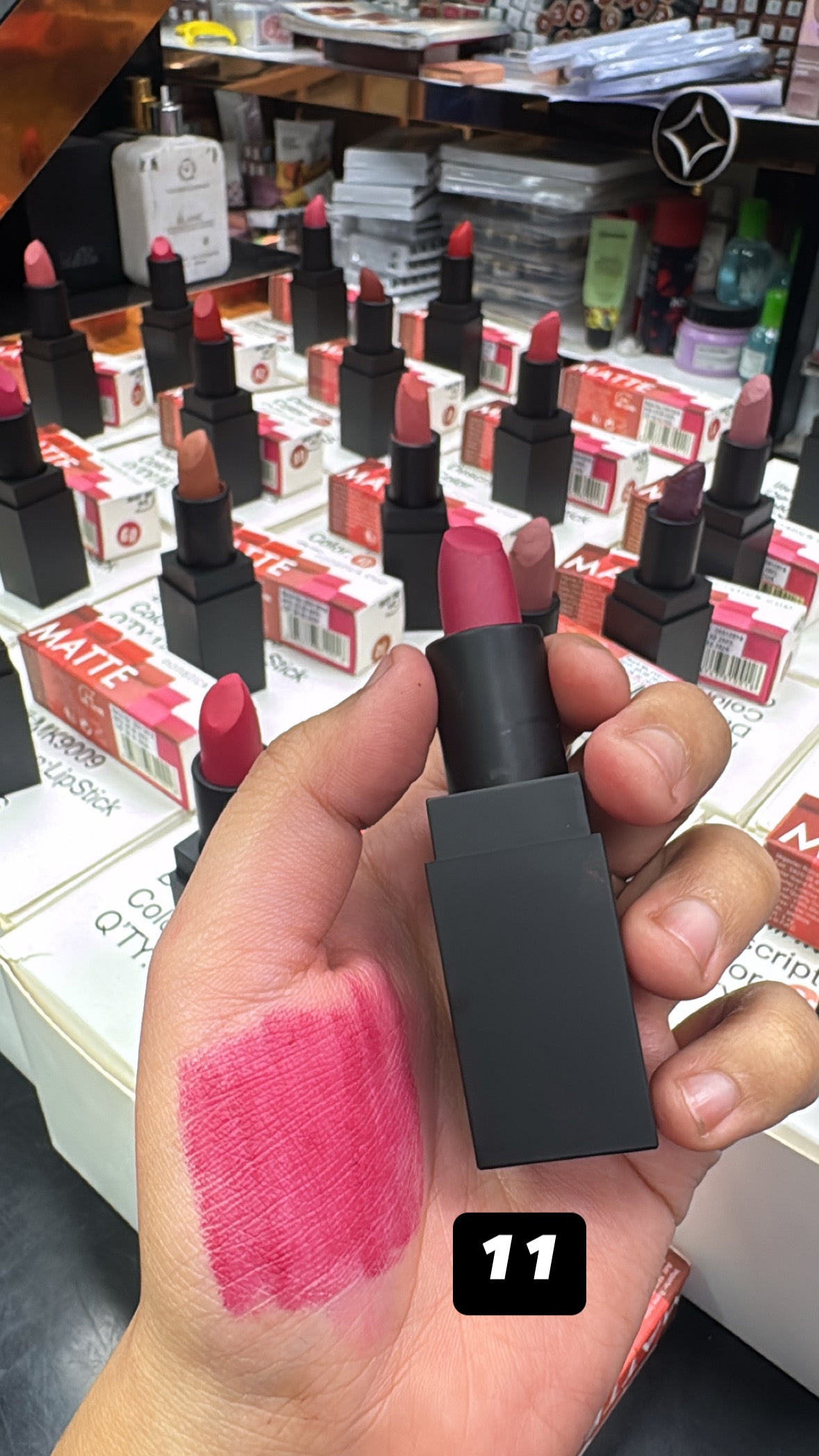 BRANDED LIPSTICK